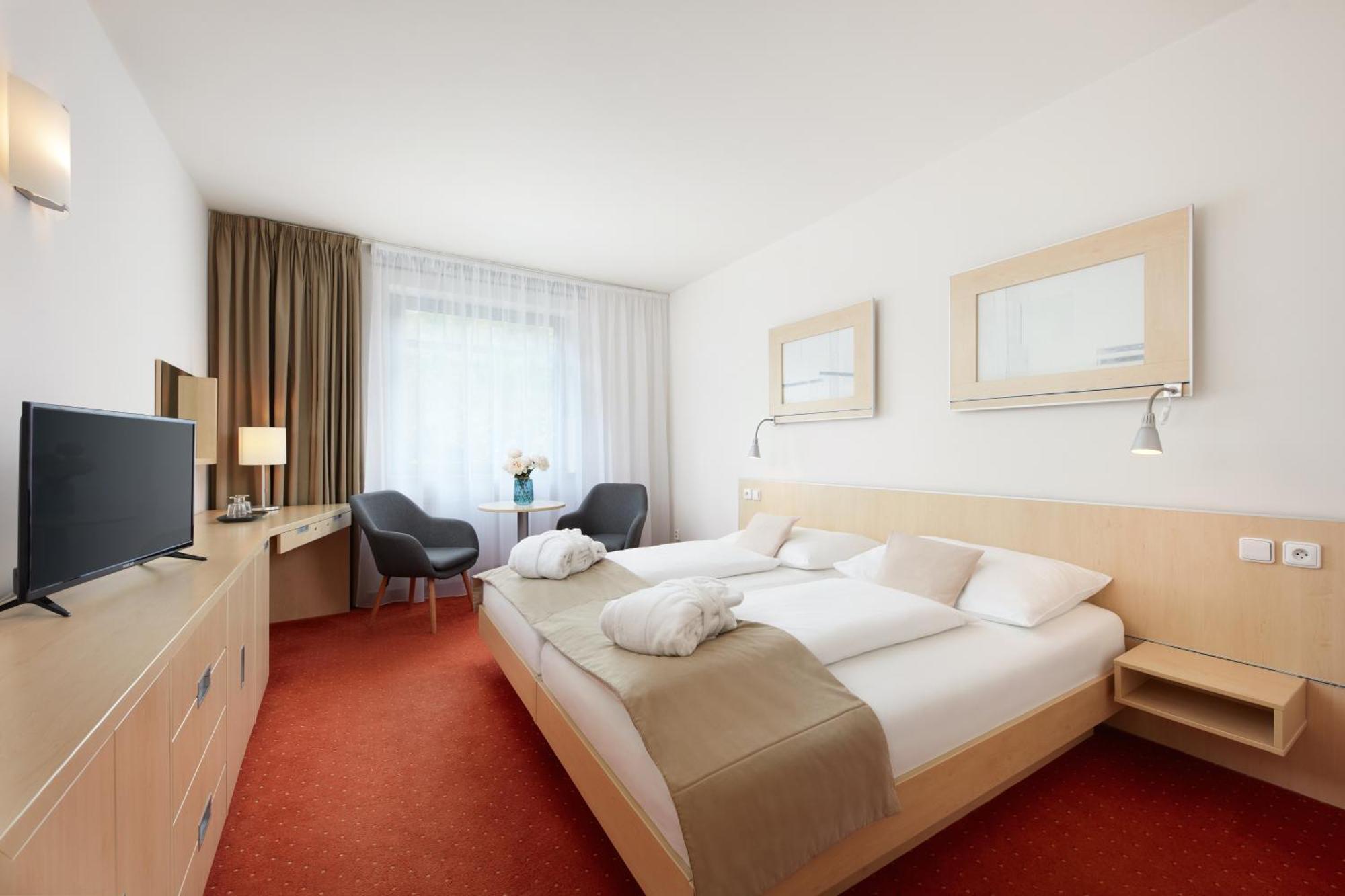 Spa Hotel Felicitas Подебрады Экстерьер фото